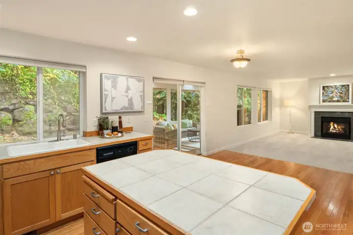 Awesome Entertaining Area