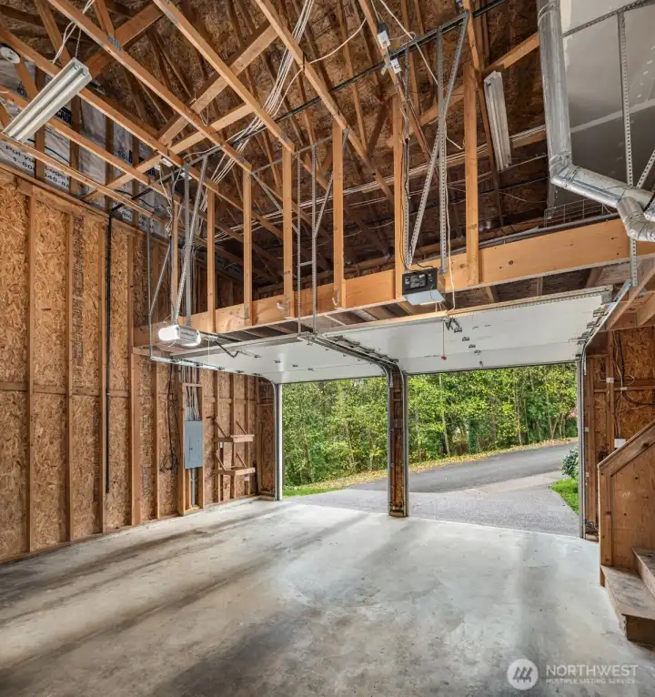 Super Sized Garage - Your Car, Gym and More