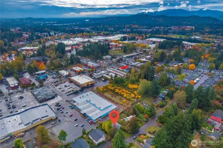 Backs up to Westside Lanes, close to Vic's, Dollar Tree, Grocery Outlet and more!