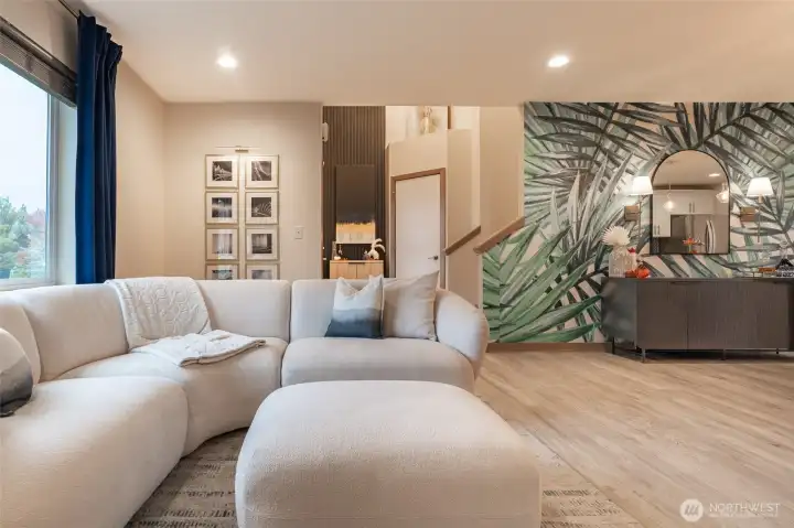 Beautiful LVP floors in pristine condition