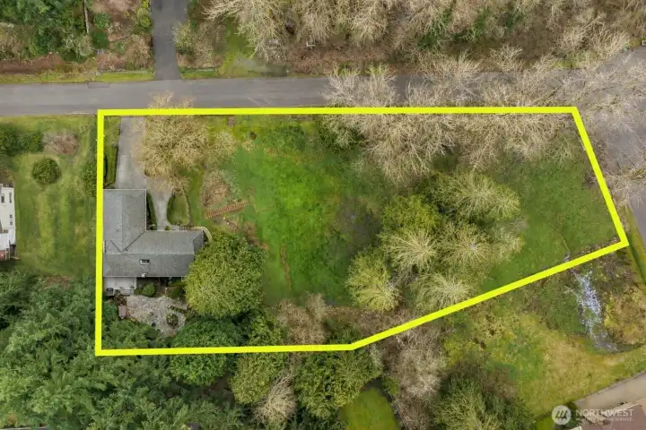 Three tax parcels in all, over an acre+ in a quiet, friendly, convenient neighborhood in the coveted Northshore School District.