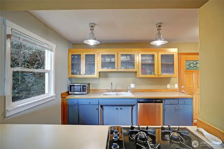 Convenient and Easy~