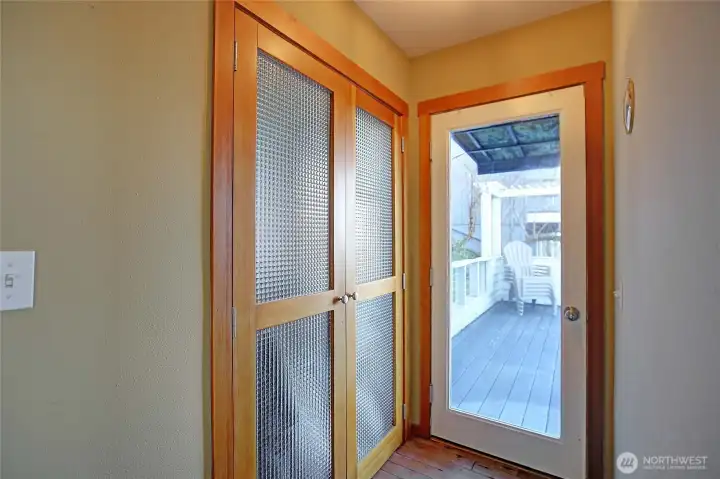 Wonderful Entry to your Private View Deck~