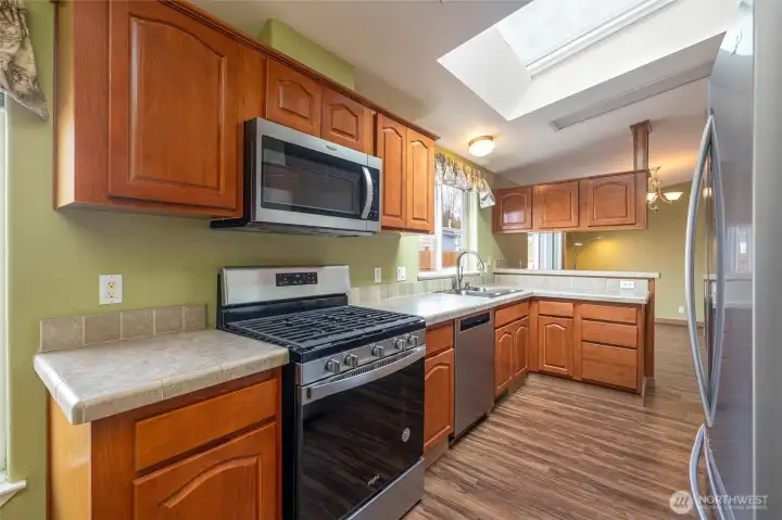 Kitchen w/ stainless steel appliances