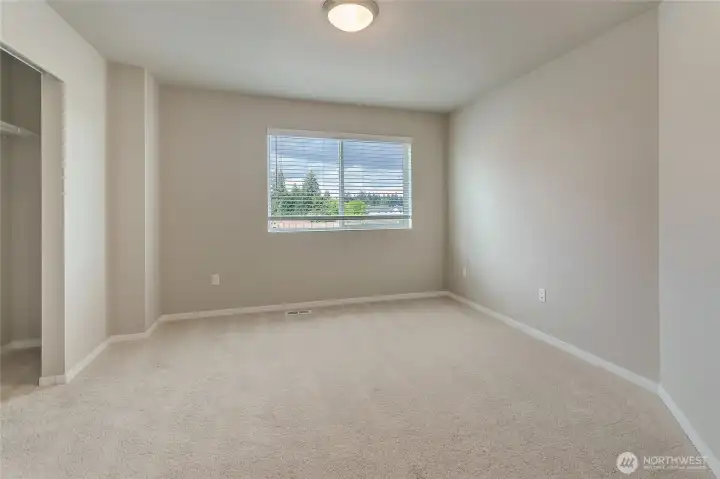 Photos are of a previously built  Summit floor and may show an upgrade or a product no longer available.