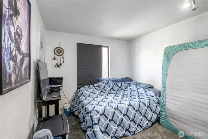 3rd bedroom (mattress has been removed) 3rd bedroom (mattress has been removed)