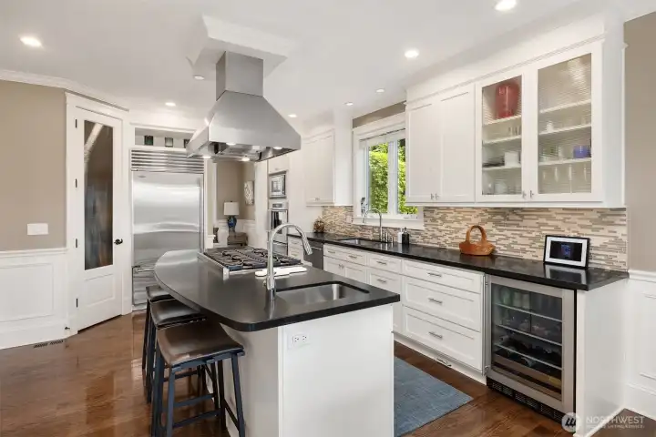 Spacious Kitchen Spacious Kitchen