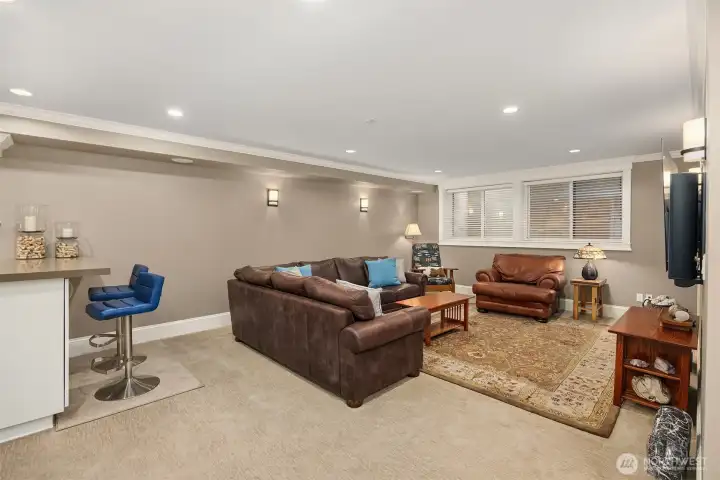 Lower Bonus Room Lower Bonus Room