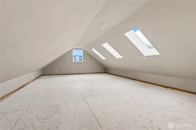 Loft in Garage- Bonus Room