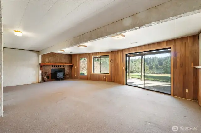 Daylight basement family room view1