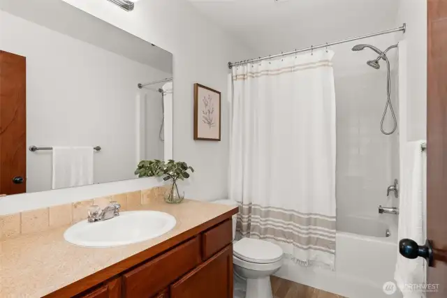 Main Bath Upstairs