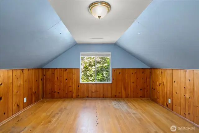 Spacious primary bedroom