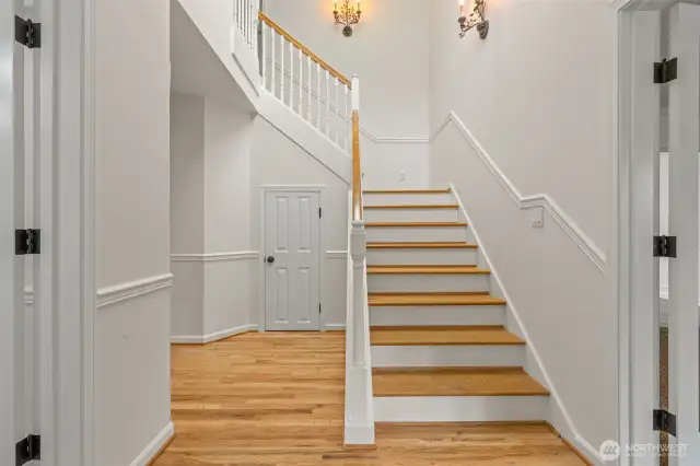 Inviting Front Entry with Open Sightlines