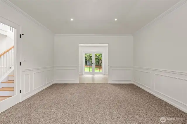 Front room looking into Flex space