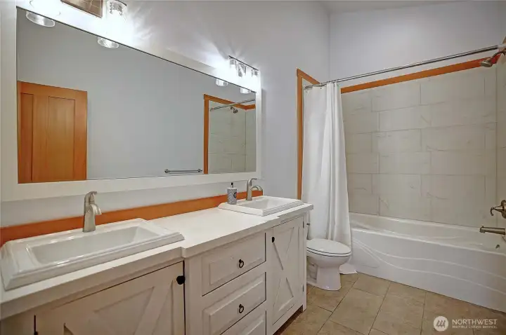 Guest Bathroom~