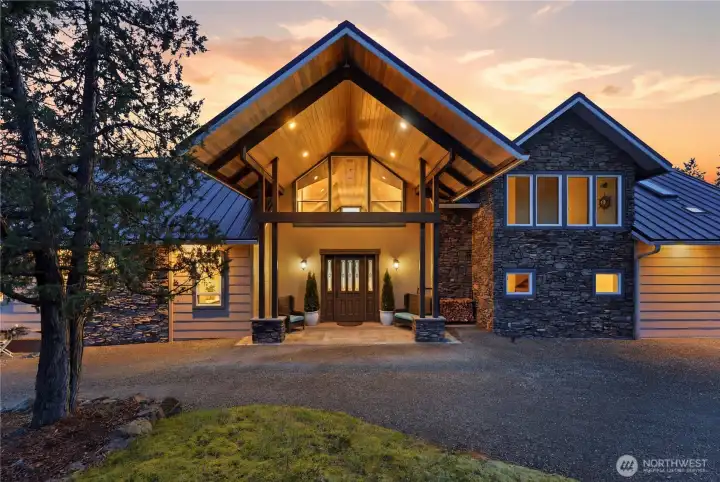 Beautiful, welcoming, front entrance