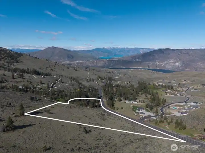 Property lines are approximate