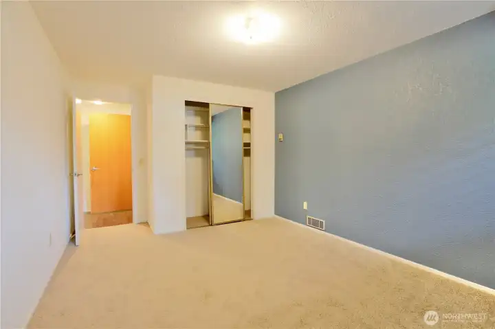 Fourth bedroom