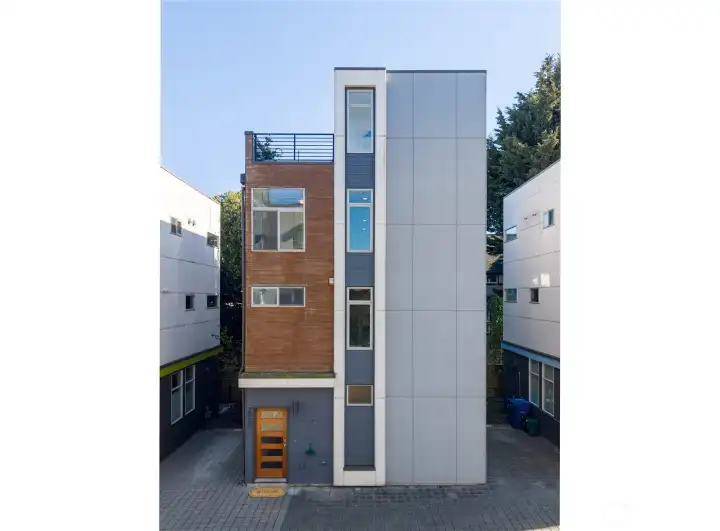 No shared walls, no HOA.
