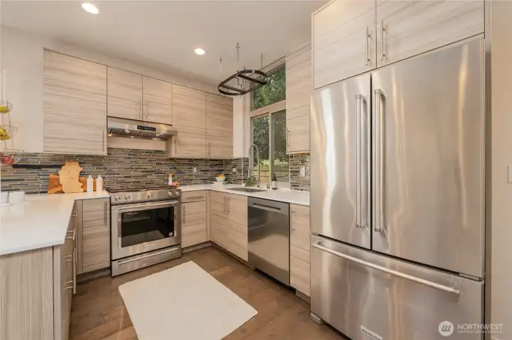 You will love the gas range!