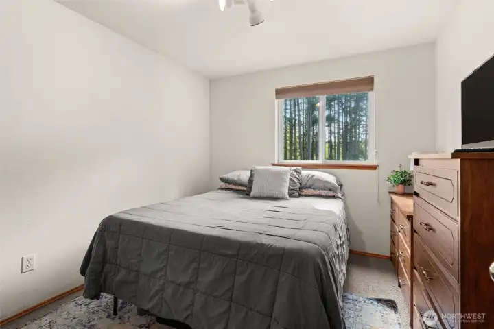 1st bedroom