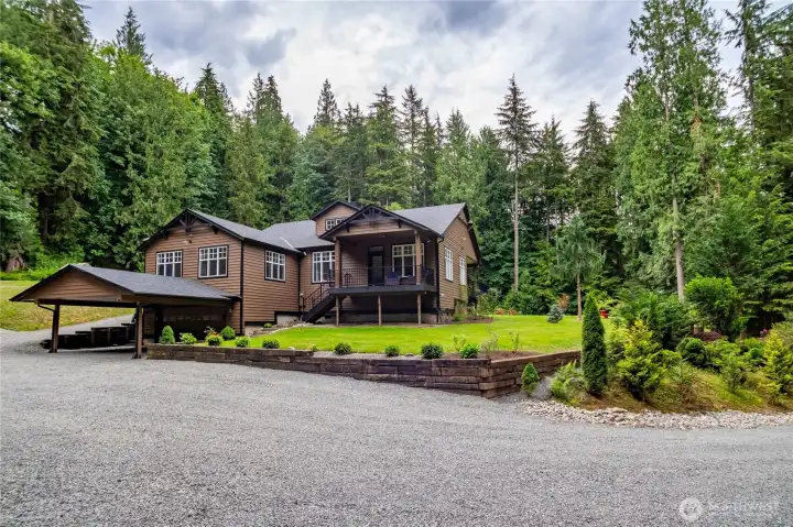 Private driveway with ample parking