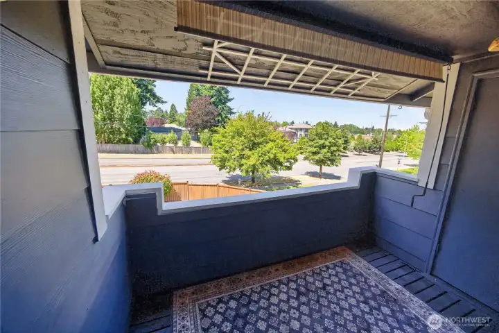 Deck with a sunshade