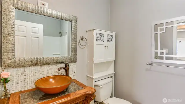 Full Bathroom