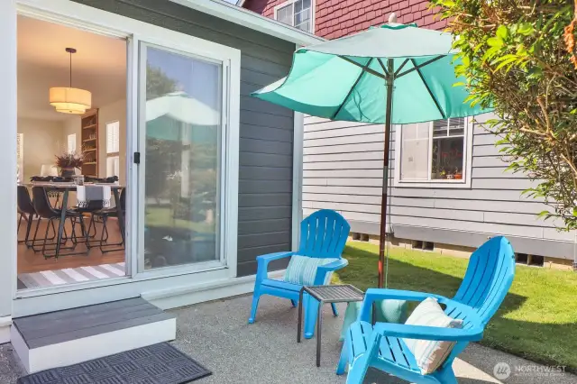 And look at this inviting patio to enjoy the summer!