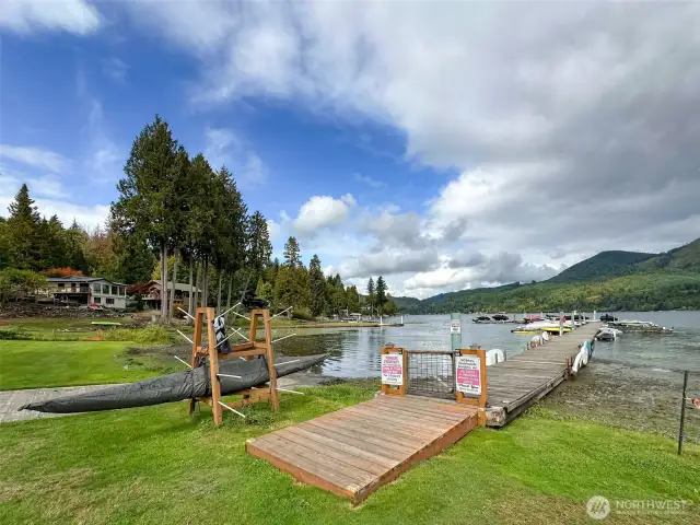 Community dock