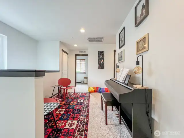 Loft area upstairs