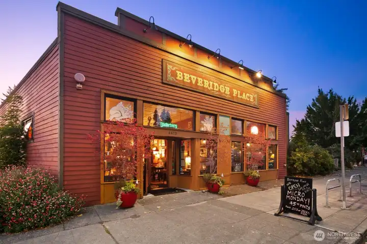 Imagine strolling a couple of blocks to enjoy an evening at a local hotspot! Perfect location with SO many options!