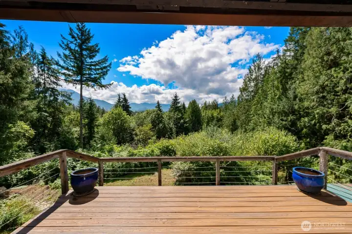 Views and nature. What an easy and wonderful way to live.