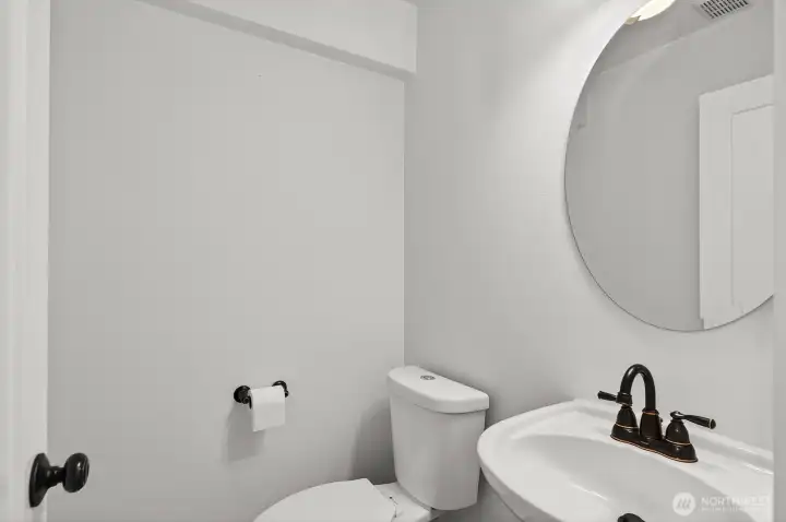 1/2 Bath