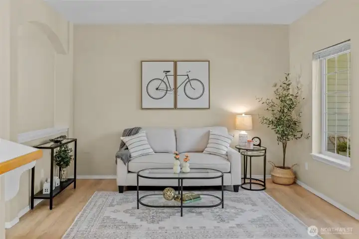 9 foot ceilings and a gas fireplace.