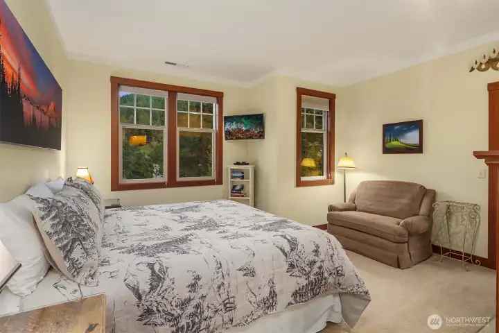 Ensuite Bedroom #1 just off staircase with Mountain Views