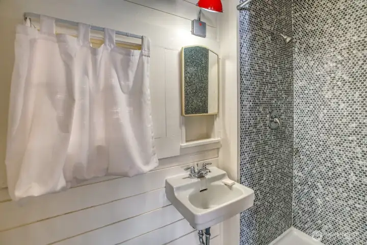 3/4 bath in the main cabin.