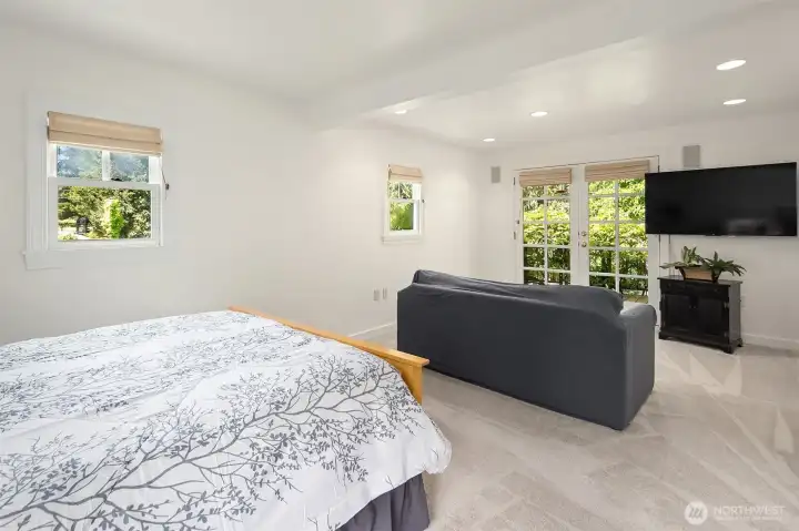 Plenty of room for a private lounge or workout space.