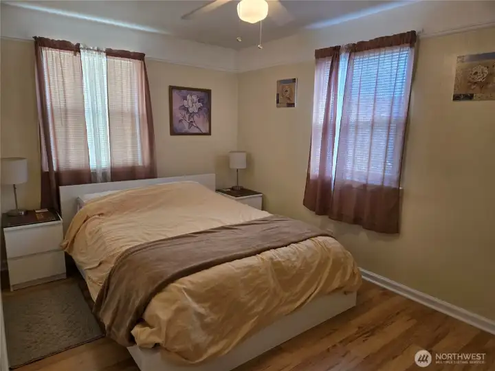 1217A - Bedroom