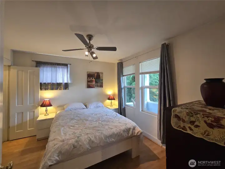 1221A - Bedroom