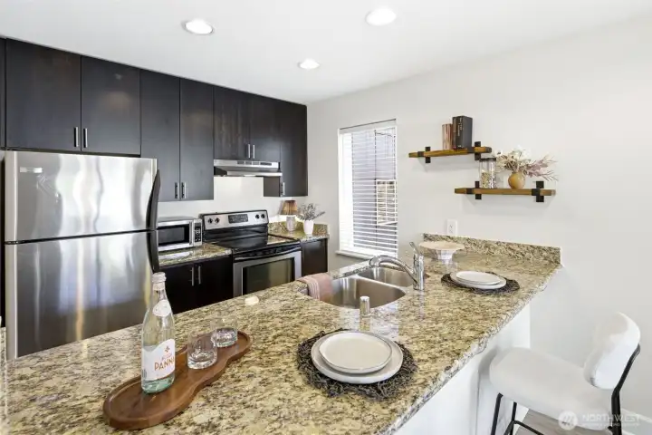 Granite Counter with dining space