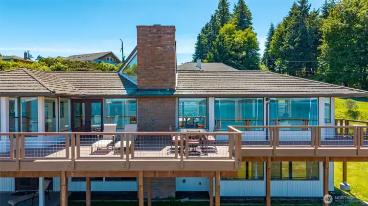 Enjoy a quiet retreat on the deck.