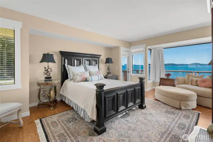 Primary suite with access to the deck.