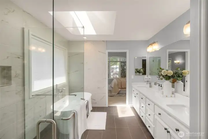 Primary Ensuite Bathroom Primary Ensuite Bathroom