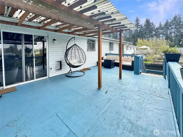 Deck off the upstairs.