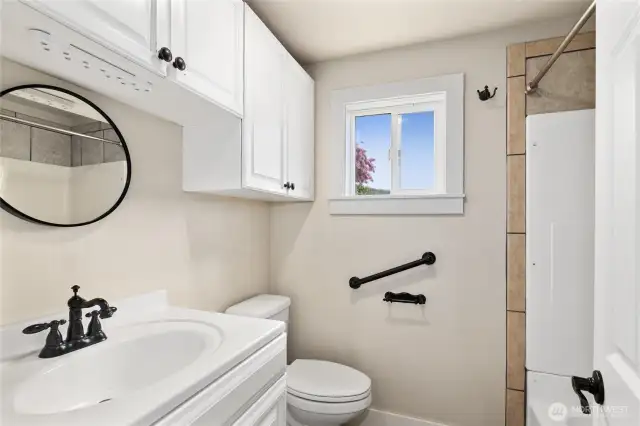 Main Floor Bathroom