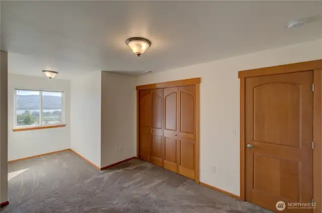 Upstairs Bedroom 1
