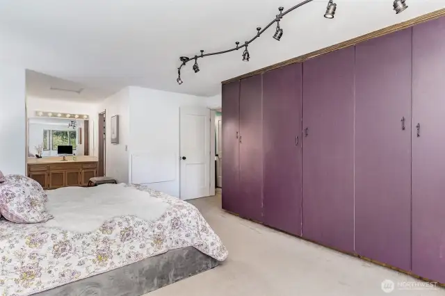 Primary bedroom has extensive closet/cabinet space!