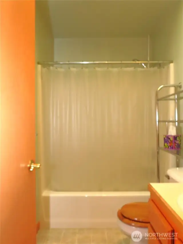 SHARED FULL BATH!