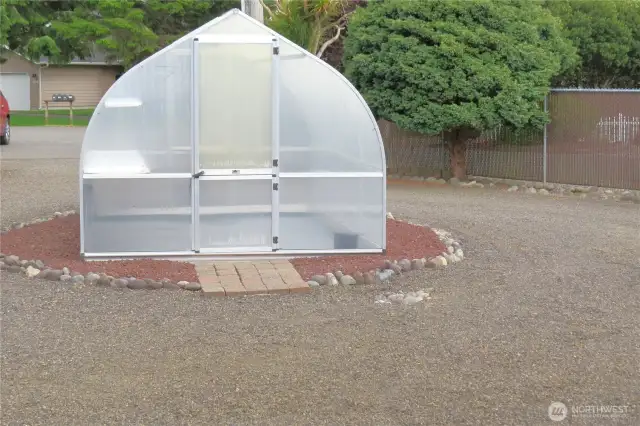 THE GARDENER WILL ENJOY THE GREEN HOUSE!